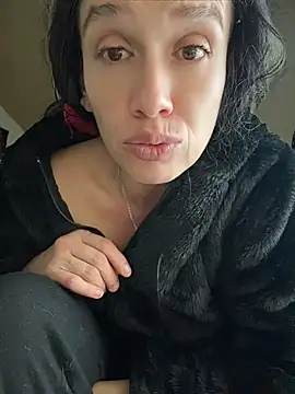 Snapshot of sexymarilyncolombia chatting on June 20, 2:36 am sexymarilyncolombia online show from June 20, 2:36 am