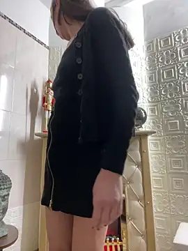 SHARONRodrig online show from March 8, 9:18 pm