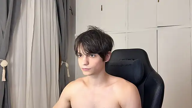 SasukeUhchiaa online show from March 30, 10:44 pm