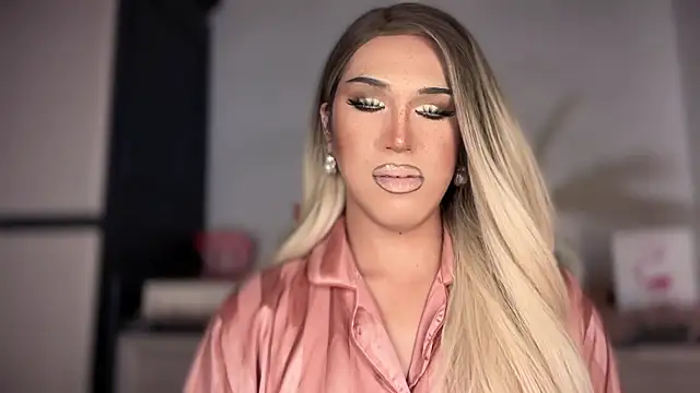 Ts glamxxxx online show from January 7, 1:41 am