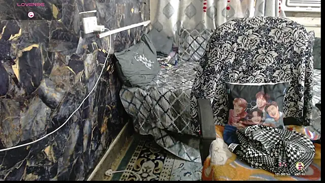 Snapshot of sexyrihana1 chatting on September 16, 6:58 am sexyrihana1 online show from September 16, 6:58 am