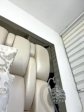 ALISSON FOXXX1 online show from November 4, 8:19 pm