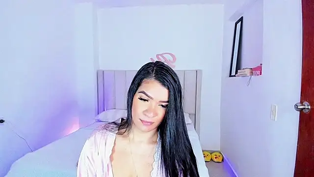 Snapshot of sheirysex_ chatting on January 24, 4:27 am sheirysex online show from January 24, 4:27 am