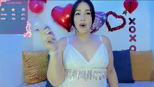 yelenaowens online show from February 17, 1:25 am