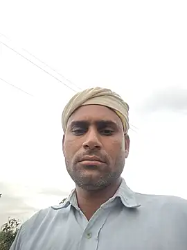 Snapshot of Maneeshpoppy chatting on July 8, 1:32 am Maneeshpoppy online show from July 8, 1:32 am
