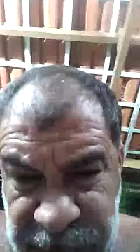 Snapshot of Peludo173317 chatting on December 19, 1:18 am Peludo173317 online show from December 19, 1:18 am