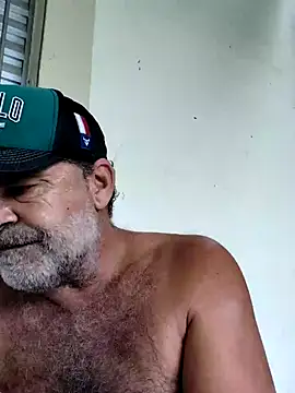 Peludo173317 online show from February 25, 6:28 pm