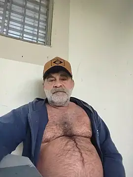 Peludo173317 online show from June 25, 6:45 pm