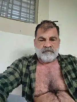 Peludo173317 online show from July 13, 6:44 pm