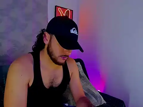 tuyo1995 online show from November 15, 3:15 am