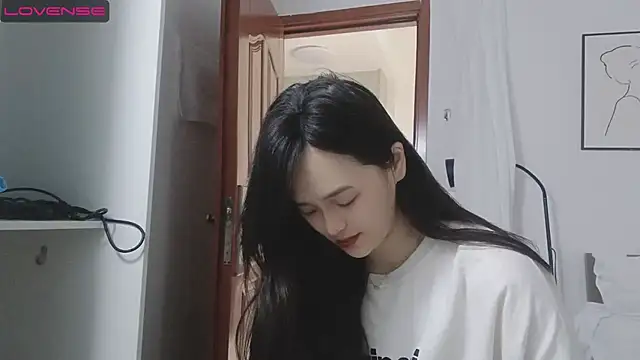 Snapshot of QiuPeiPeimmm chatting on February 12, 6:29 am QiuPeiPeimmm online show from February 12, 6:29 am