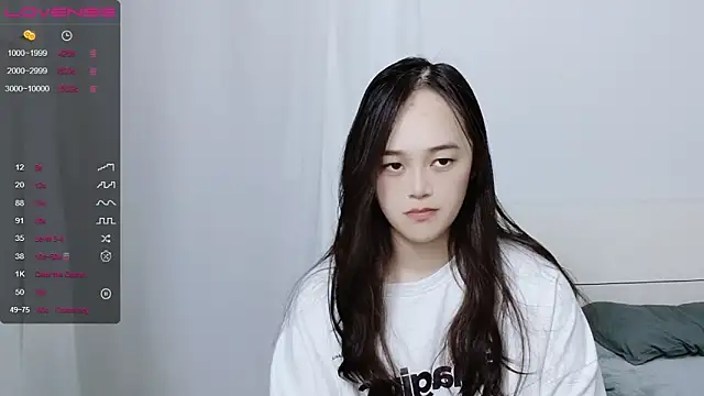 Snapshot of QiuPeiPeimmm chatting on March 13, 6:01 pm QiuPeiPeimmm online show from March 13, 6:01 pm