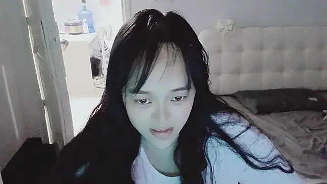 Snapshot of QiuPeiPeimmm chatting on December 1, 2:11 pm QiuPeiPeimmm online show from December 1, 2:11 pm