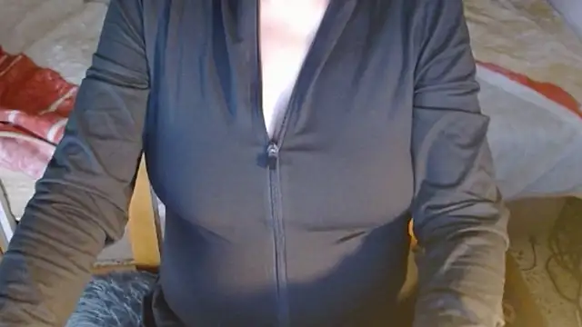 Snapshot of MysteryLadyxXx chatting on May 7, 11:43 pm MysteryLadyxXx online show from May 7, 11:43 pm