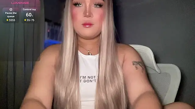 MissCataleyaxxx online show from April 24, 10:34 pm