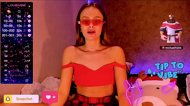 Snapshot of madina_taher chatting on January 12, 1:00 am madina taher online show from January 12, 1:00 am