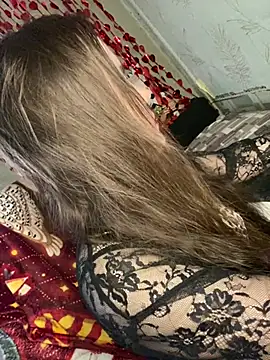 Var Kiss online show from March 16, 7:01 am