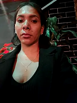 Doll Loren online show from February 20, 1:46 am