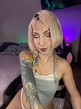 Cinamoonn online show from June 12, 9:14 pm