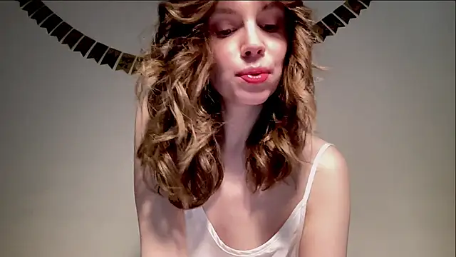 Snapshot of Nikki_Mimimi chatting on January 9, 10:09 am Nikki Mimimi online show from January 9, 10:09 am