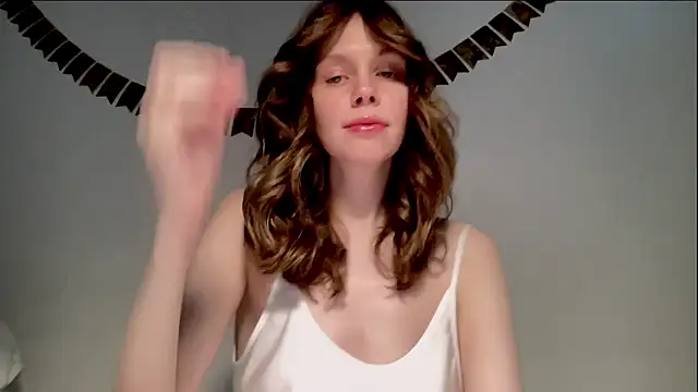 Snapshot of Nikki_Mimimi chatting on January 11, 10:19 am Nikki Mimimi online show from January 11, 10:19 am