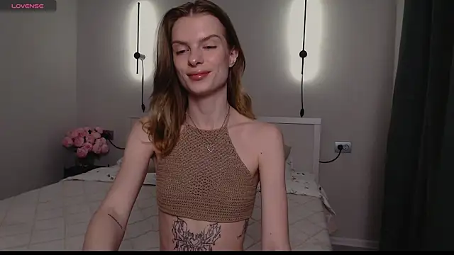 Snapshot of ly_lydia chatting on March 15, 2:46 am ly lydia online show from March 15, 2:46 am