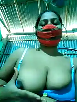 Shristiprakash0 online show from January 25, 7:49 am