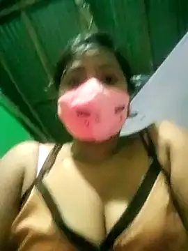 Shristiprakash0 online show from February 2, 4:32 pm