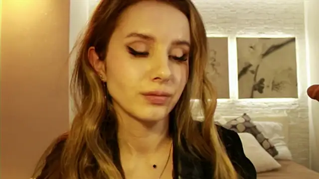 Betty June online show from March 13, 3:11 am