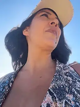 Snapshot of Cataleya80 chatting on June 11, 3:54 pm Cataleya80 online show from June 11, 3:54 pm