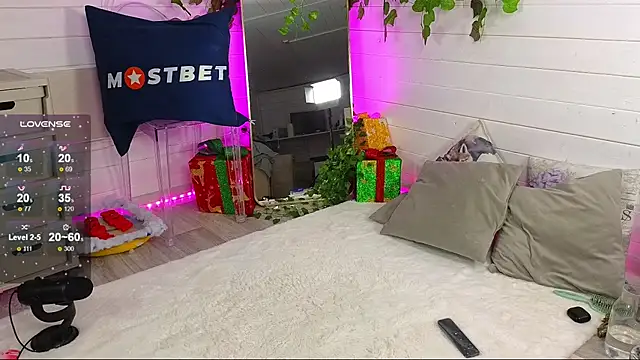 Misss Vikk online show from January 6, 11:18 am