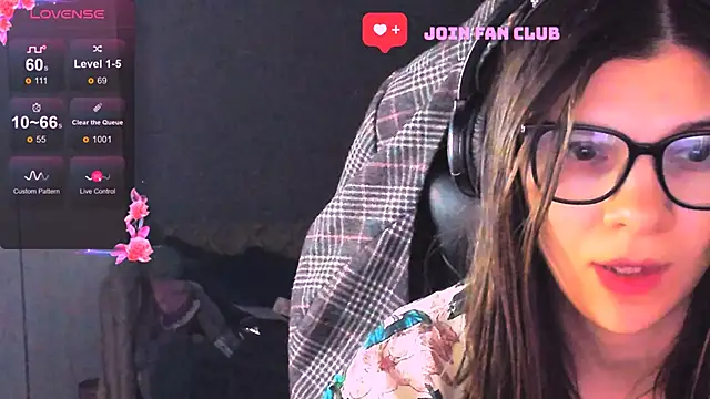 MollyLollipop online show from November 24, 4:51 pm