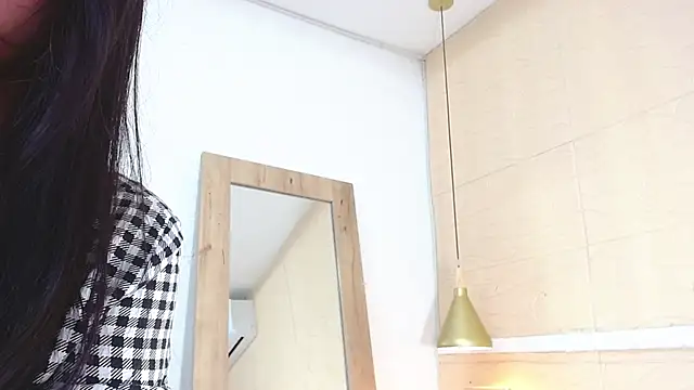 Snapshot of Sweet_baby_hellen chatting on January 22, 6:52 am Sweet baby hellen online show from January 22, 6:52 am