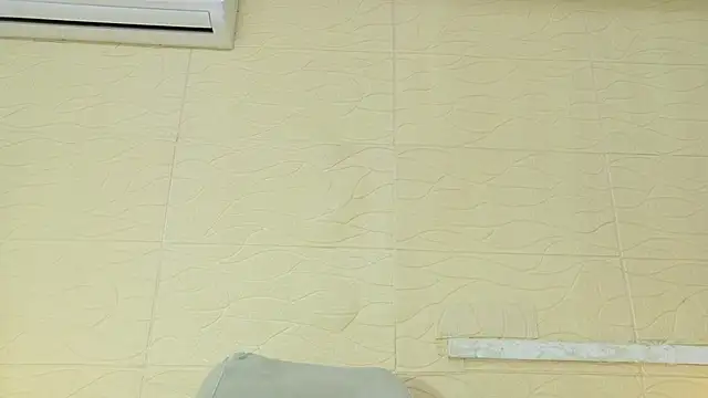 Snapshot of Sweet_baby_hellen chatting on September 23, 4:26 am Sweet baby hellen online show from September 23, 4:26 am