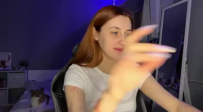 Snapshot of Uniarten chatting on January 15, 5:15 pm Uniarten online show from January 15, 5:15 pm