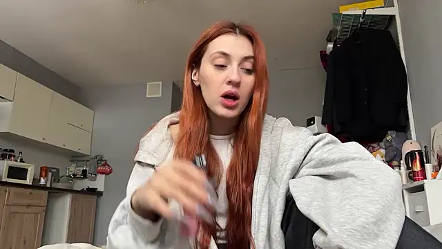 Snapshot of Uniarten chatting on January 31, 7:50 am Uniarten online show from January 31, 7:50 am