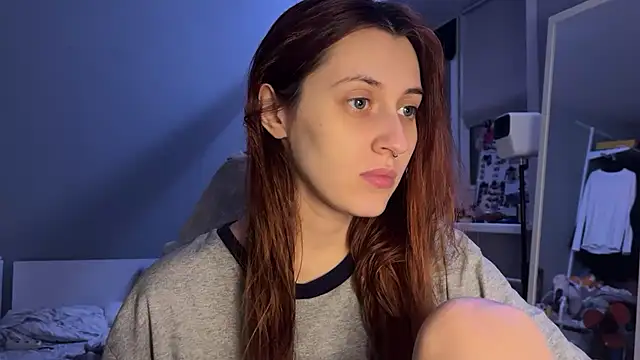 Snapshot of Uniarten chatting on November 22, 6:07 pm Uniarten online show from November 22, 6:07 pm