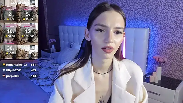 Snapshot of SophieCatty chatting on January 30, 12:27 pm SophieCatty online show from January 30, 12:27 pm