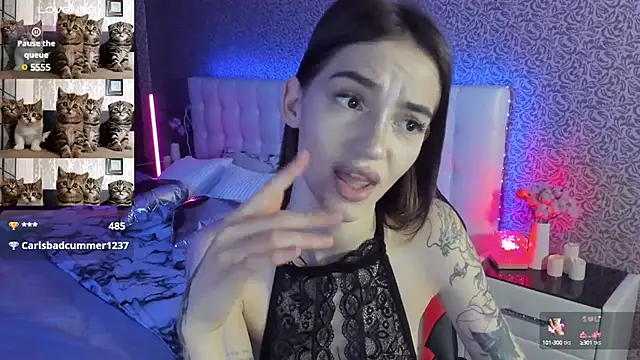 Snapshot of SophieCatty chatting on March 14, 11:56 am SophieCatty online show from March 14, 11:56 am