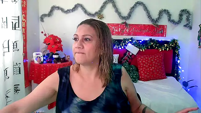 Snapshot of yayita_mature chatting on January 2, 1:30 pm yayita mature online show from January 2, 1:30 pm