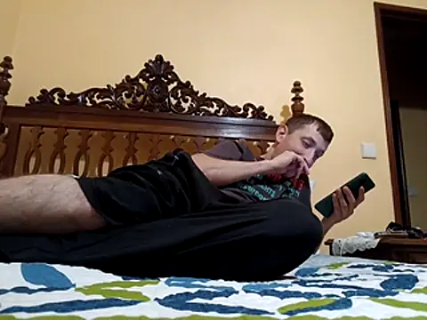 Snapshot of White_rabbit_ chatting on November 11, 5:46 pm White rabbit online show from November 11, 5:46 pm