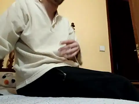 Snapshot of White_rabbit_ chatting on January 8, 10:39 am White rabbit online show from January 8, 10:39 am