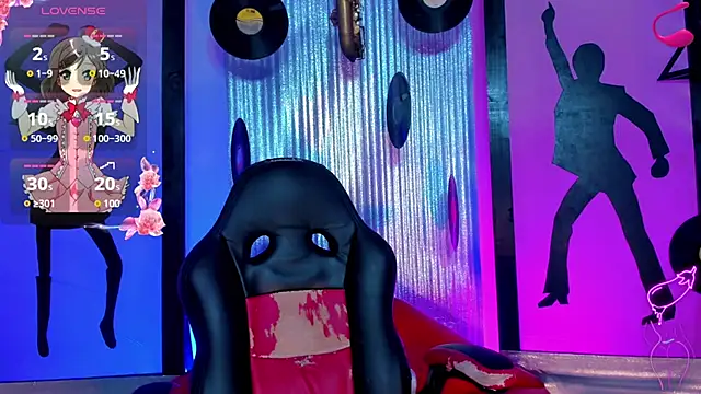 Snapshot of nickyminach_ chatting on May 28, 7:44 pm nickyminach online show from May 28, 7:44 pm