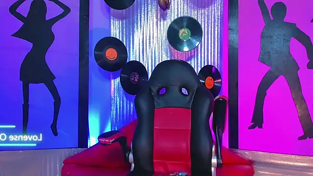 nickyminach  online show from July 31, 7:24 pm