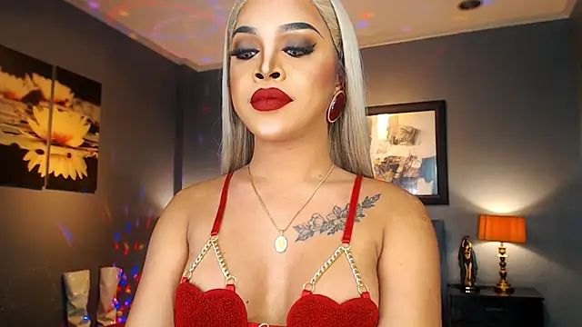 MarryQueen22 online show from November 29, 1:52 am