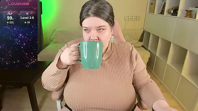 PlumPie online show from January 2, 5:57 am