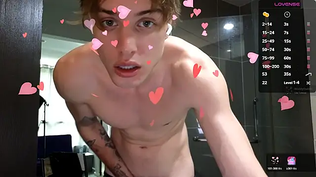 Snapshot of Cryptikov chatting on November 18, 5:12 am Cryptikov online show from November 18, 5:12 am