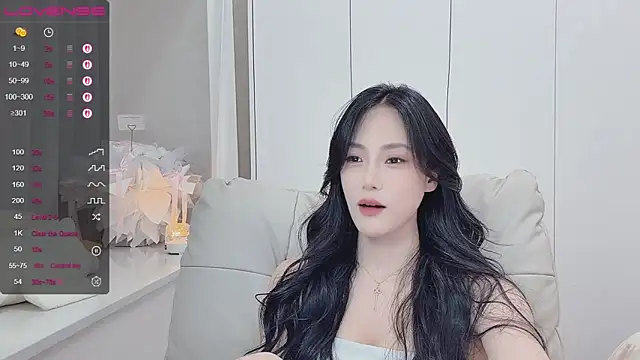 Snapshot of uuxiaocai chatting on June 11, 12:47 pm uuxiaocai online show from June 11, 12:47 pm