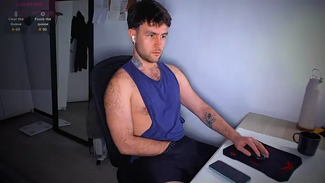 HonestAndrew online show from February 9, 12:53 pm