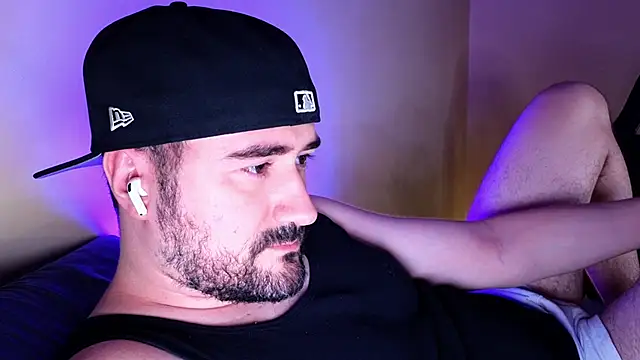 DominantTheo online show from February 28, 2:31 am